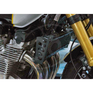 Oil cooler cover Yamaha XJR 1300 - Pictures 2