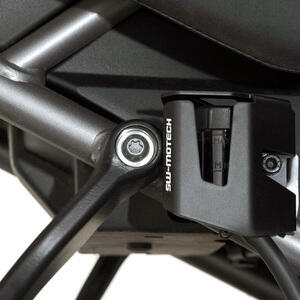 Brake master cylinder reservoir protection Harley-Davidson Pan America 1250 rear SW-Motech black - Pictures 2