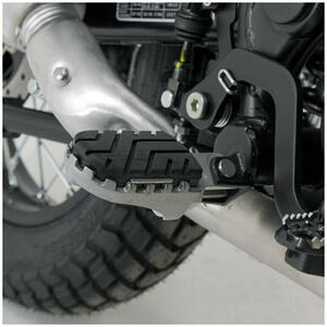 Fussraste Ducati Desert-X 950 SW-Motech Ion reiter kit - Bilder 2
