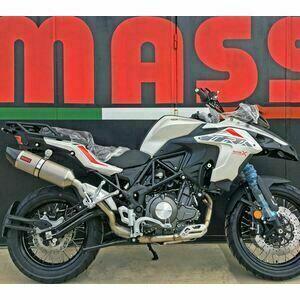 Finale di scarico per Benelli TRK 502 X Mass Oval